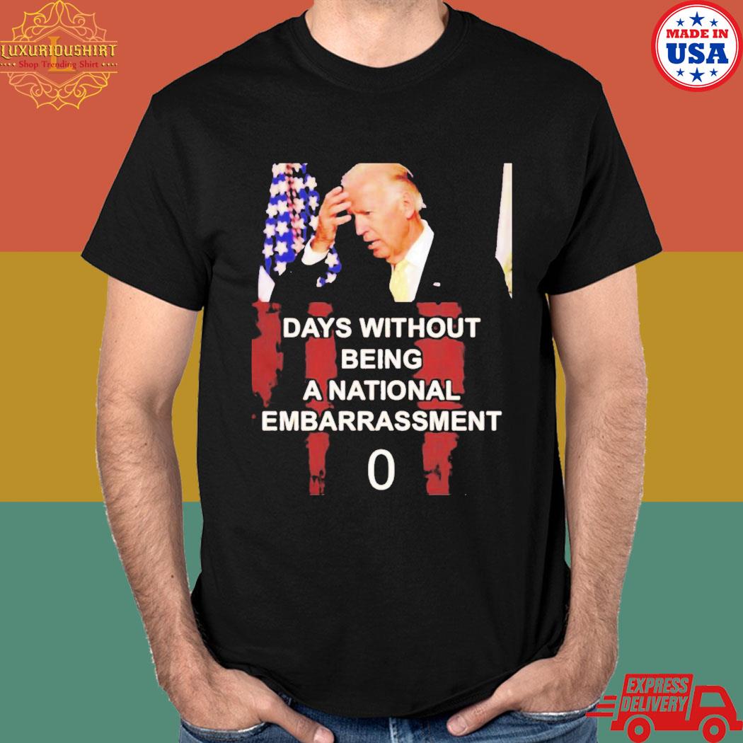 Official Joe Biden days without being a national embarrassment o T-shirt