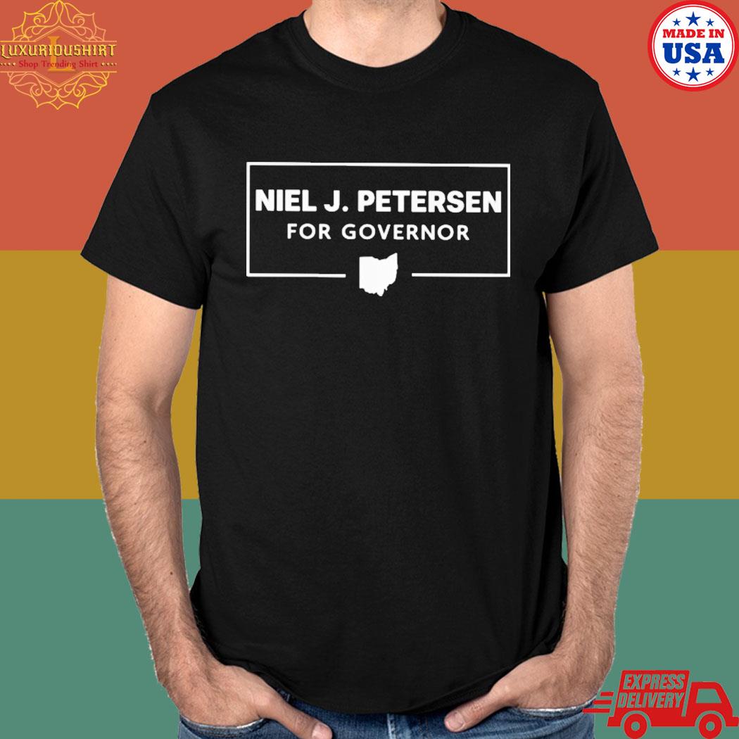 Official Davram niel j petersen for governor T-shirt
